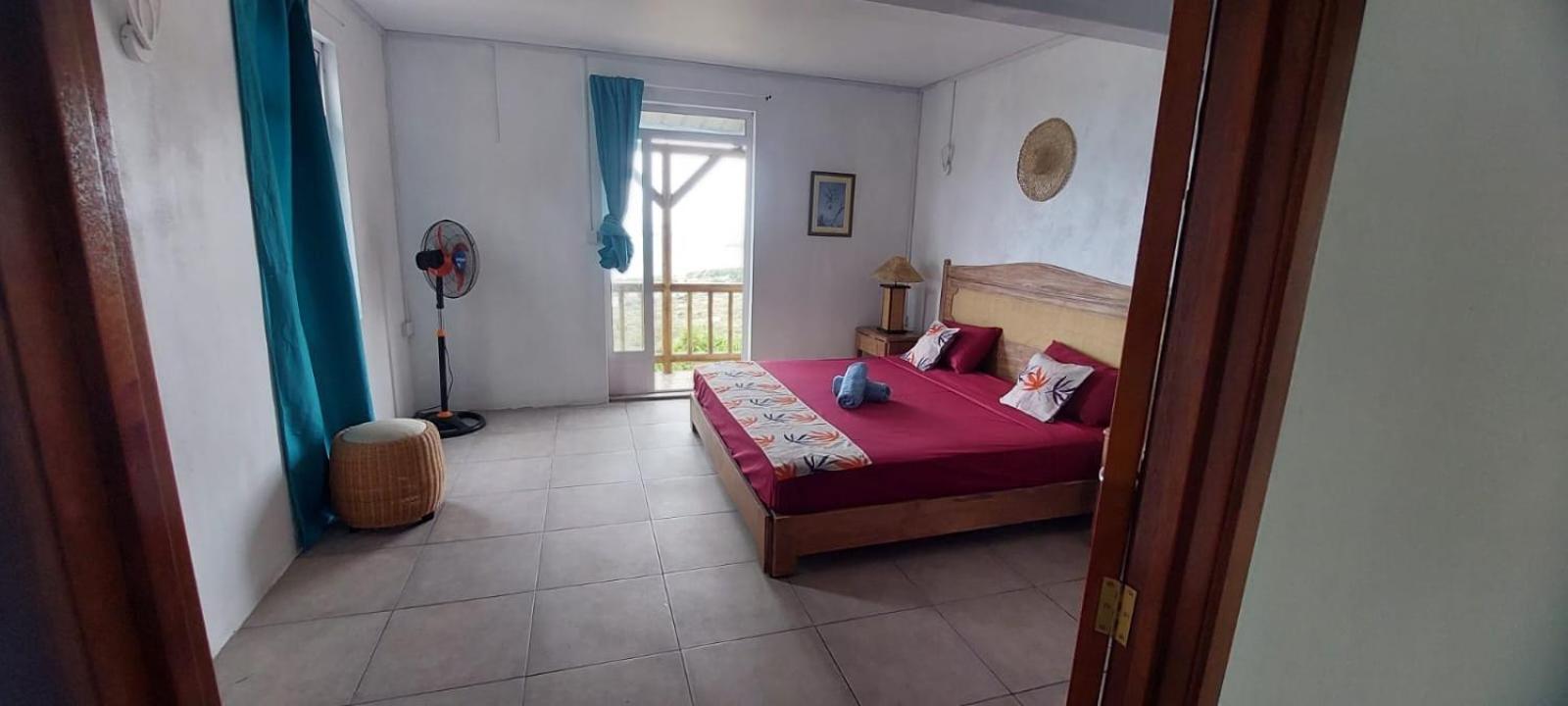 Bed and Breakfast Chez Laineda Le Bijou Mourouk Rodrigues Port South East Exterior foto